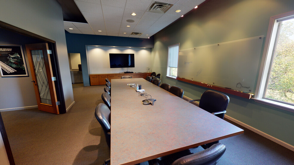 More Photos Of 11712 N Michigan Rd, Zionsville Office For Sale