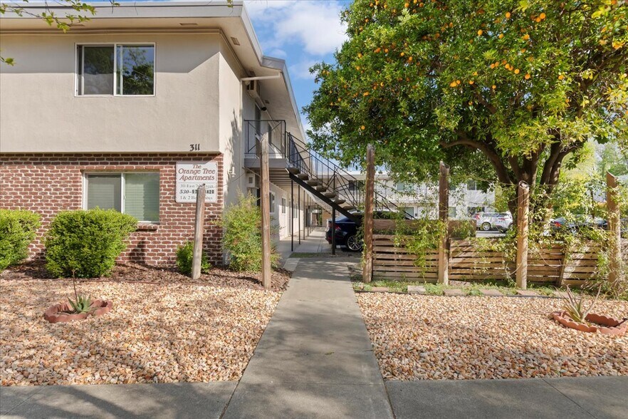 More Photos Of 311 7th St, Davis Apartments For Sale