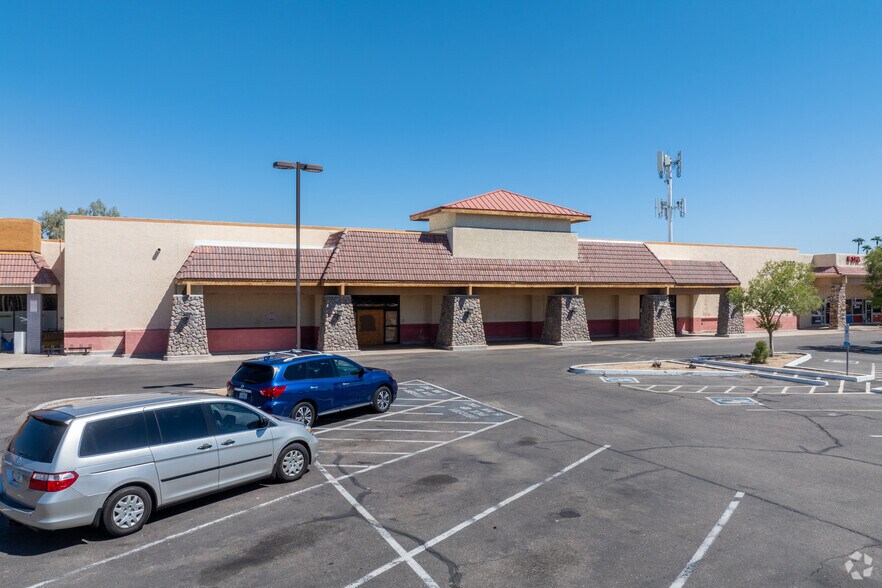More Photos Of 5130 W Peoria Ave, Glendale Supermarket For Sale