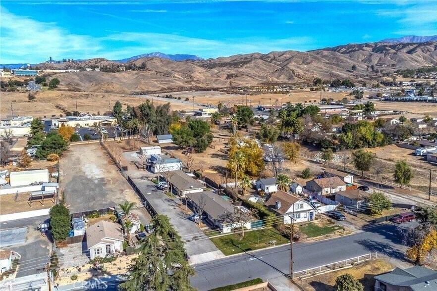 More Photos Of 32390 Avenue D, Yucaipa Apartments For Sale