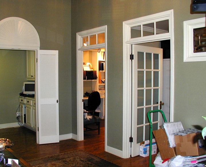 More Photos Of 472 N Sessions St, Marietta Medical For Sale