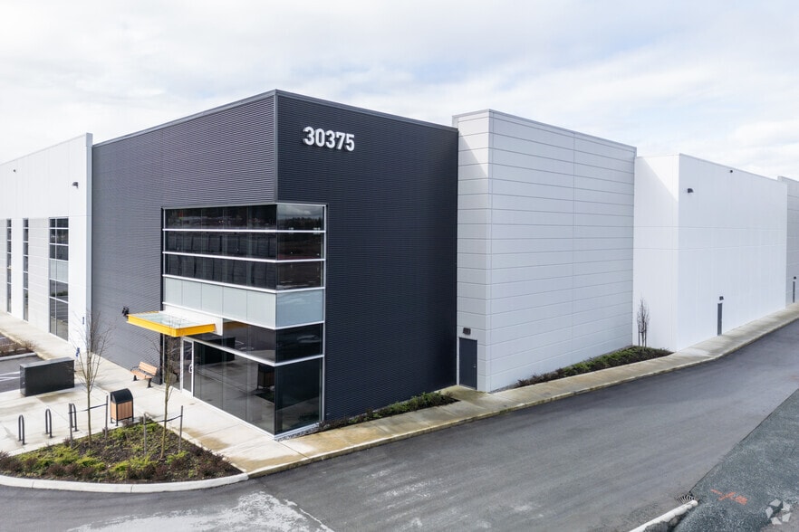 More Photos Of 3481 Mt Lehman Rd, Abbotsford Unknown For Lease