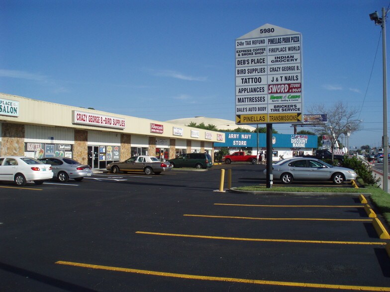 More Photos Of 5980 66th St N, Saint Petersburg Storefront Retail Office For Lease