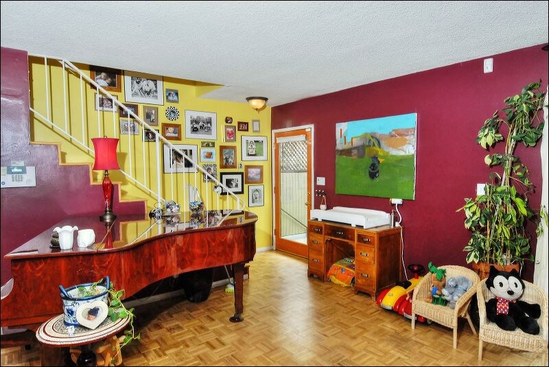 More Photos Of 1507 Berkeley St, Santa Monica Apartments For Sale