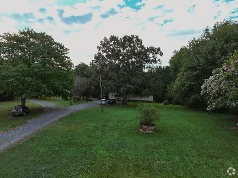 More Photos Of 2209 Charlotte Hwy, Mooresville Land For Sale