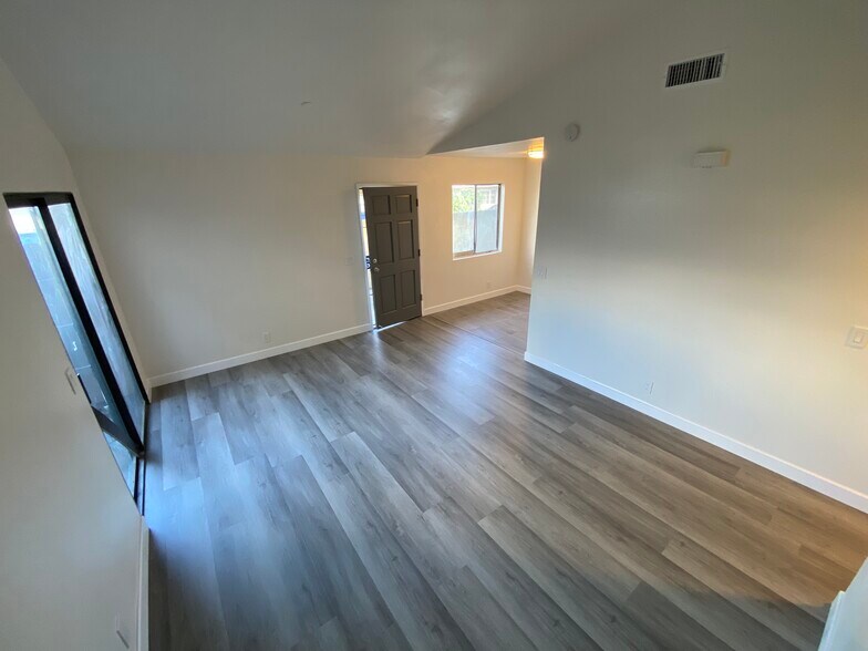 More Photos Of 2826 Cogswell Rd, El Monte Apartments For Sale