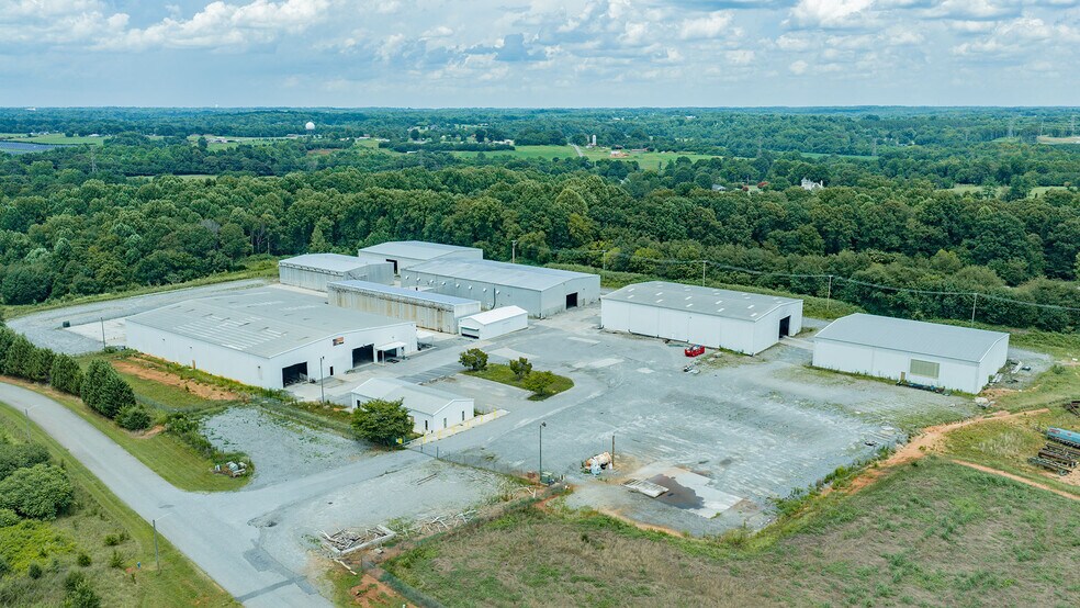 More Photos Of 3360 Cansler Cir, Newton Industrial For Sale