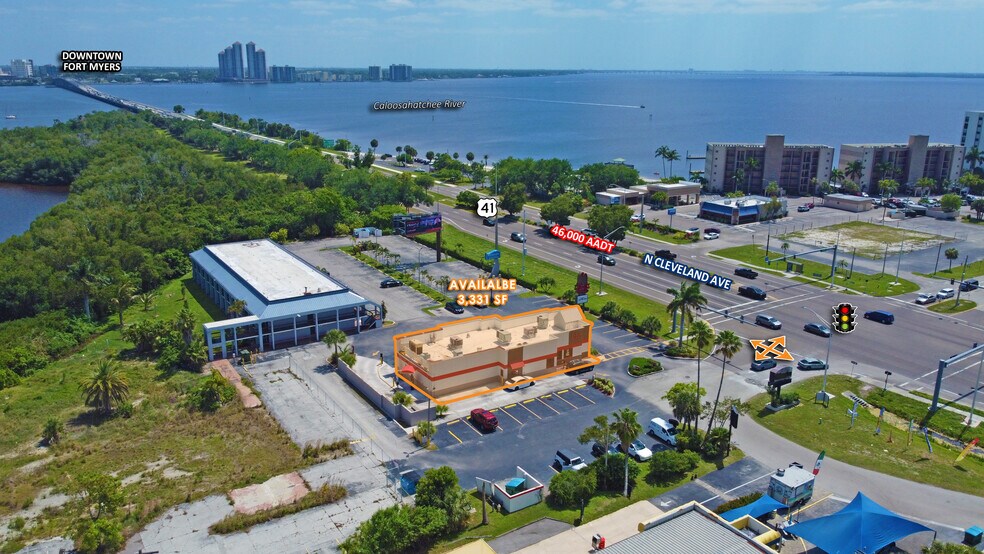 Primary Photo Of 13050 N Cleveland Ave, North Fort Myers Fast Food For Lease