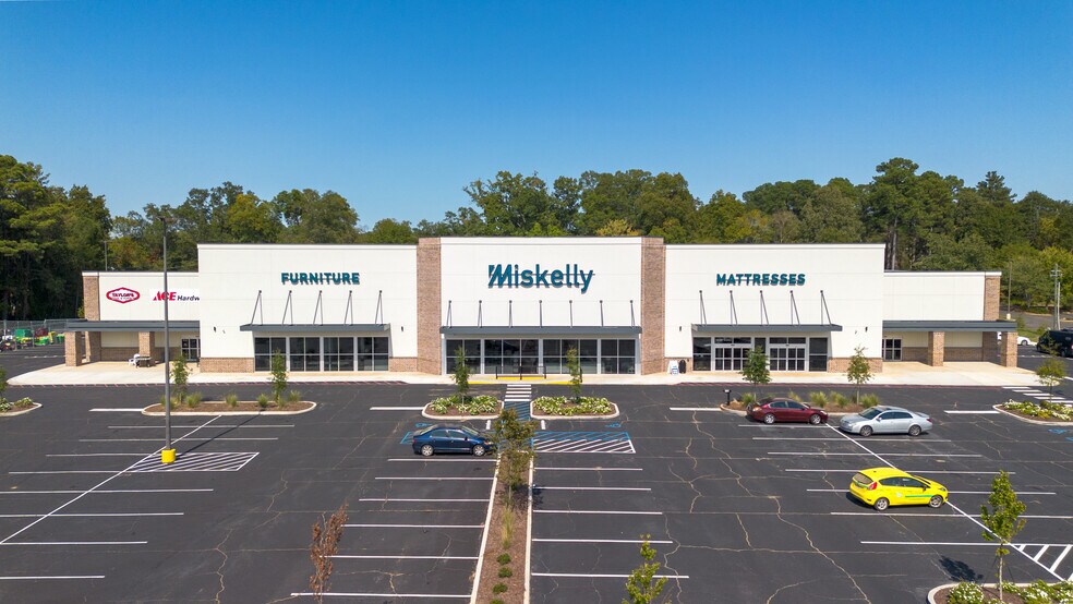 More Photos Of 118 Highway 12 W, Starkville Freestanding For Sale