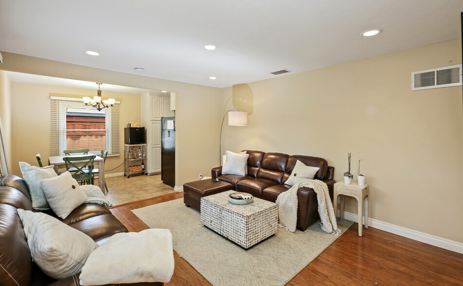 More Photos Of 1200 W Sycamore Ave, Orange Apartments For Sale