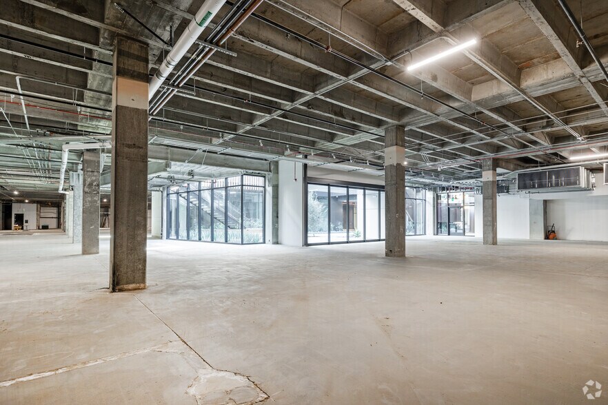 More Photos Of 10730 W Pico Blvd, Los Angeles Loft Creative Space For Lease