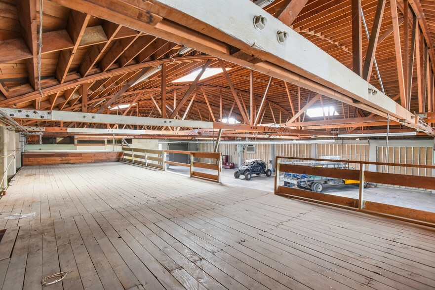 More Photos Of 940 S Amphlett Blvd, San Mateo Manufacturing For Sale