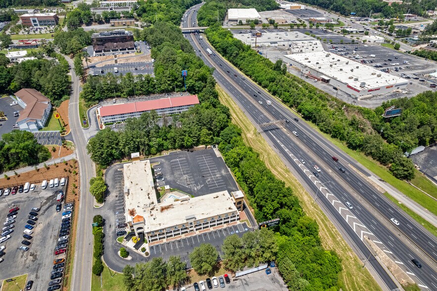 More Photos Of 155 Vulcan Rd, Birmingham Hotel For Sale