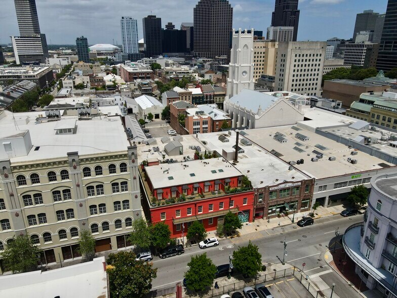 More Photos Of 747 Magazine St, New Orleans Office For Sale
