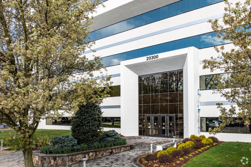 More Photos Of 20300 Century Blvd, Germantown Office For Lease