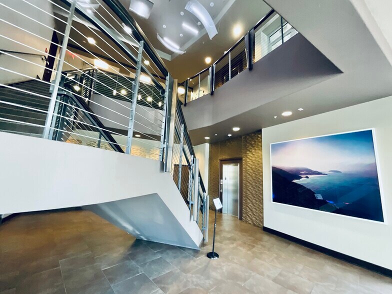 More Photos Of 120 W Park Dr, Grand Junction Office For Lease