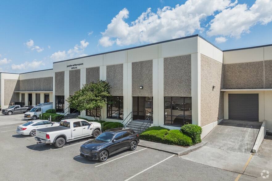 More Photos Of 4750-4760 Goer Dr, North Charleston Warehouse For Lease