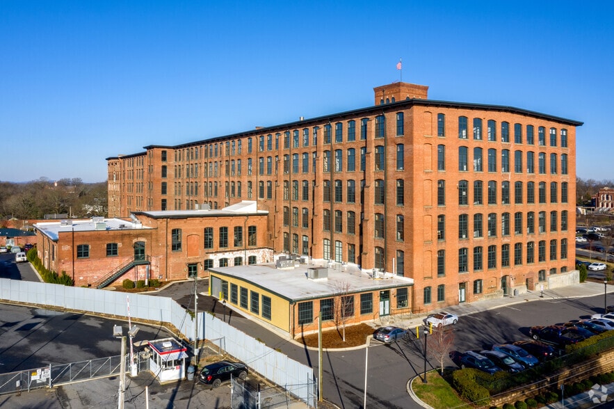 More Photos Of 300 S Firestone St, Gastonia Apartments For Lease