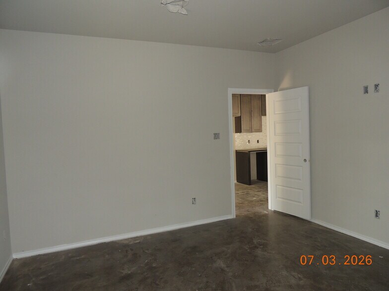 More Photos Of 103 Summer Pl, Huntsville Apartments For Sale