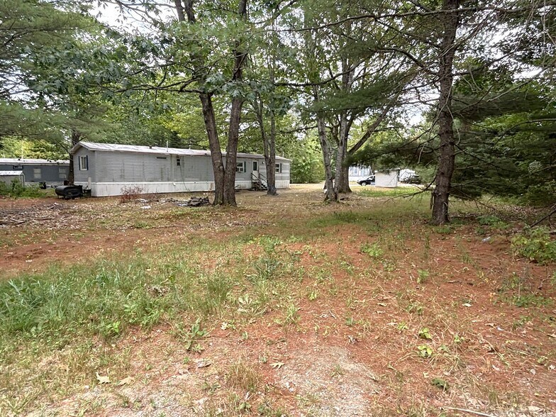 More Photos Of 434 Tate Rd, Corinth Trailer Camper Park For Sale