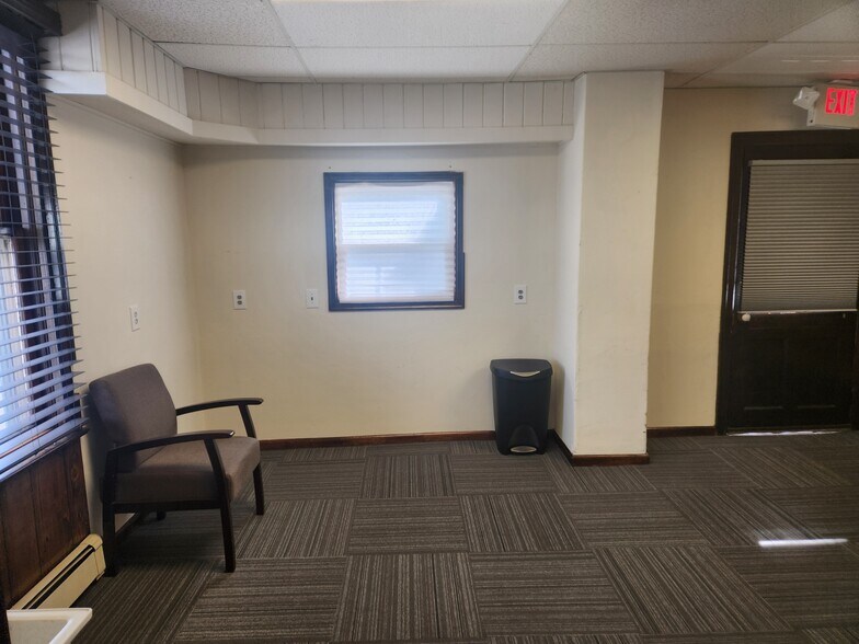More Photos Of 770 Marne Hwy, Moorestown Medical For Lease