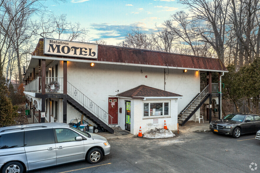 Primary Photo Of 972 S Route 9W, Congers Hotel For Sale