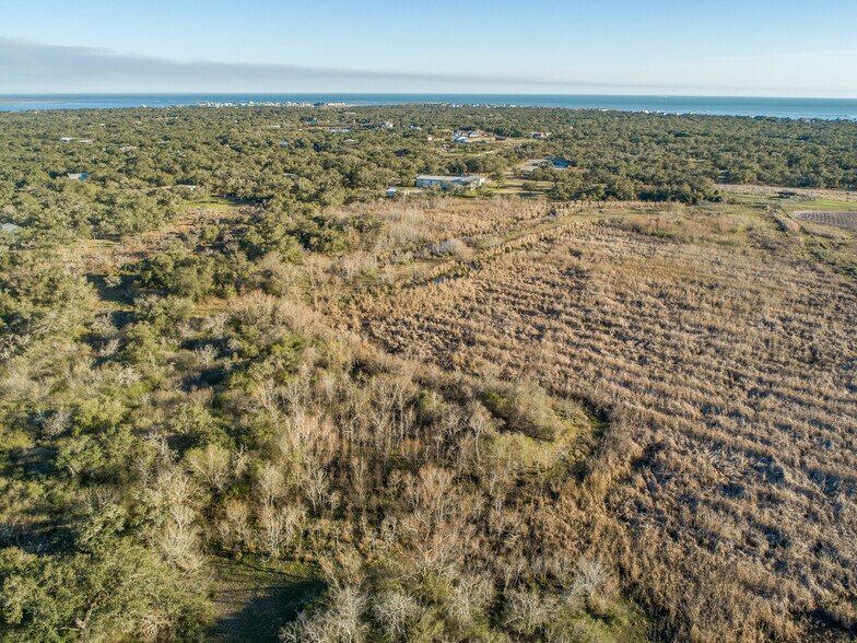 More Photos Of 6498 Highway 35 North, Rockport Land For Sale