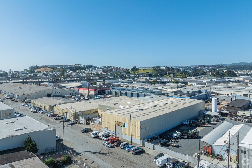 More Photos Of 2225 McKinnon Ave, San Francisco Warehouse For Sale
