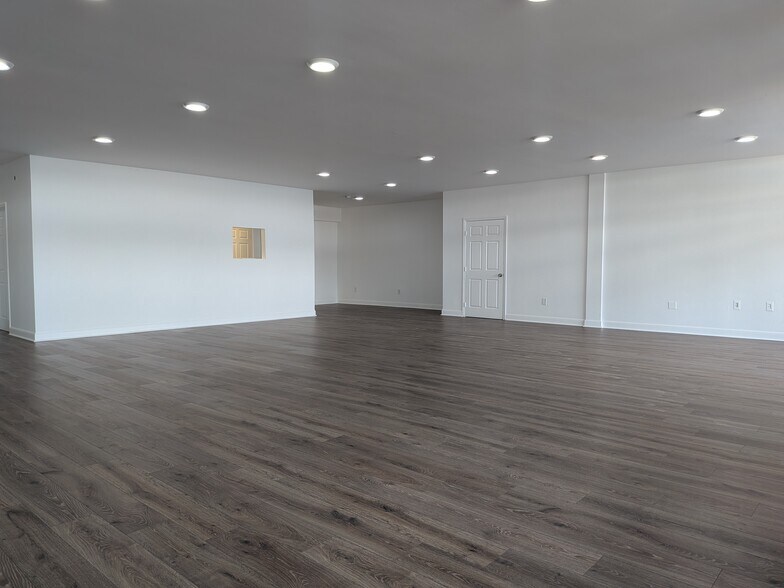 More Photos Of 3038 N Federal Hwy, Fort Lauderdale Unknown For Lease