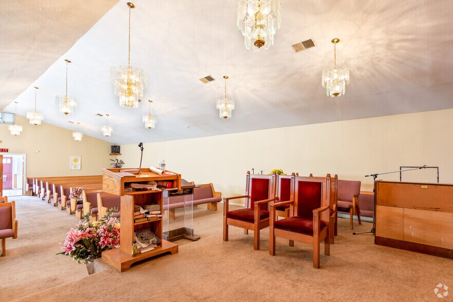 More Photos Of 2439 Adeline St, Oakland Religious Facility For Sale