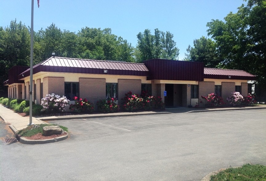 More Photos Of 6 Wesley Ct, Middletown Office For Lease