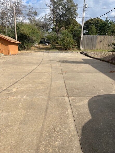 More Photos Of 1611 S Greenwood Ave, Fort Smith Office Residential For Sale