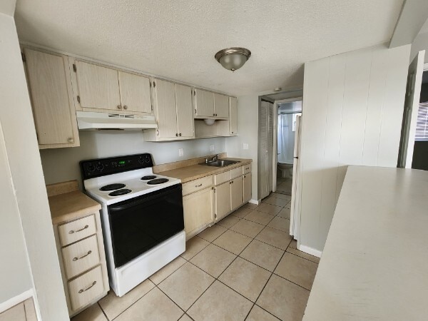 More Photos Of 706 W Dixie Ave, Leesburg Apartments For Sale