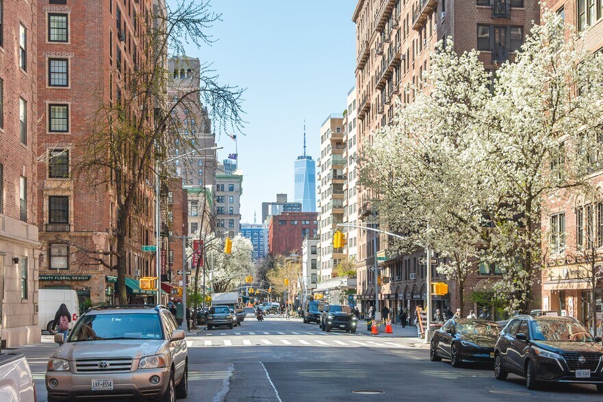 More Photos Of 70 University Pl, New York Multifamily For Sale