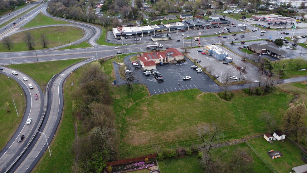 More Photos Of 3930 Western Ave, Knoxville Office For Sale