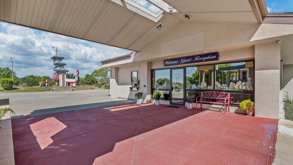 More Photos Of TBD E Main St, Montrose Hotel For Sale