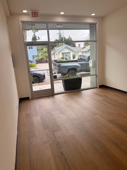 More Photos Of 423-425 Bancroft Ave, San Leandro Freestanding For Lease