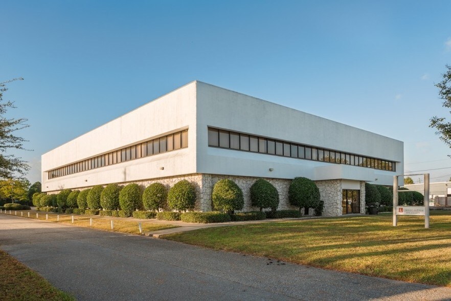 More Photos Of 634 Anchors St NW, Fort Walton Beach Office For Lease