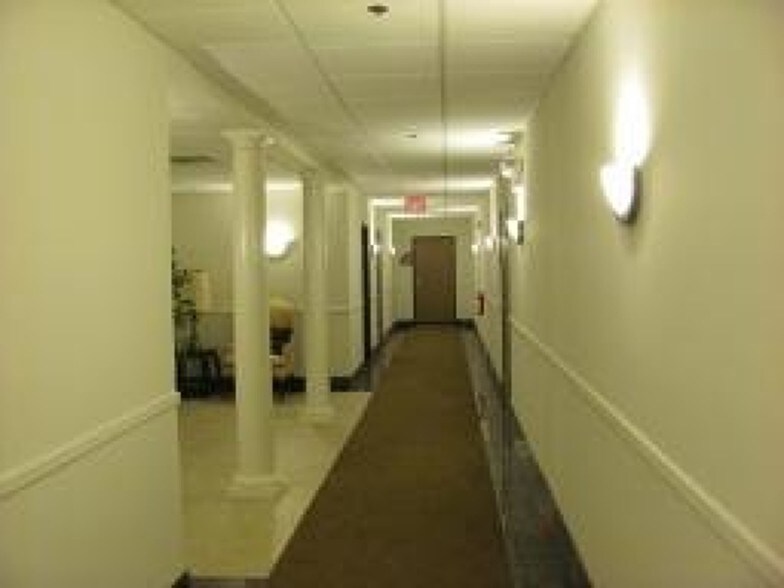 More Photos Of 7 Industrial Rd, Pequannock Office For Lease