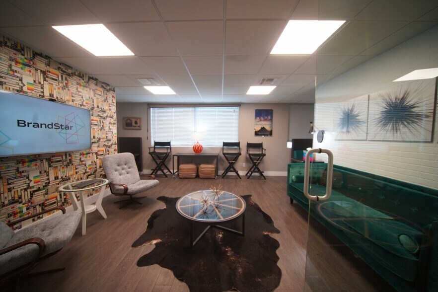 More Photos Of 3850 N Powerline Rd, Pompano Beach Warehouse For Sale