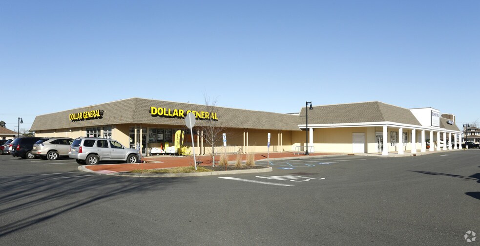 More Photos Of 801-831 Belmar Plz, Belmar Storefront For Lease