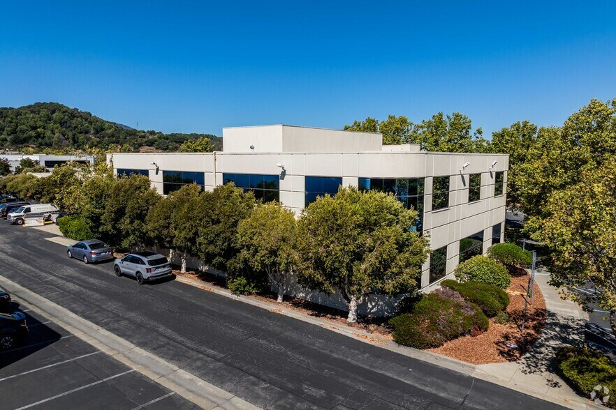 More Photos Of 100 Pelican Way, San Rafael Light Distribution For Lease