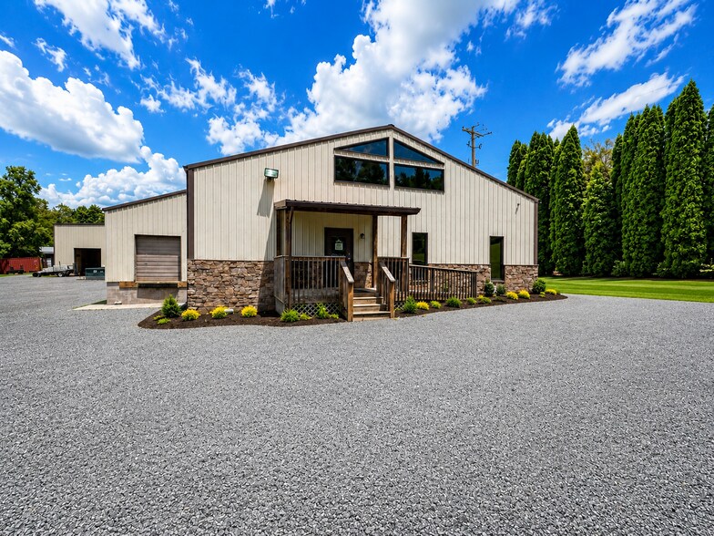 Primary Photo Of 194 Shott Court, Bluefield Warehouse For Sale