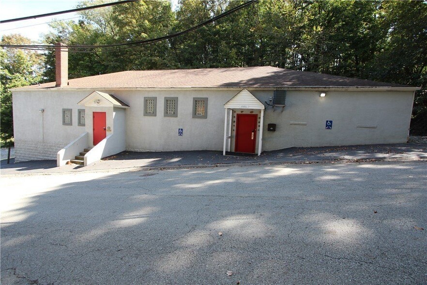Primary Photo Of 700 E Main St, Monongahela Religious Facility For Sale