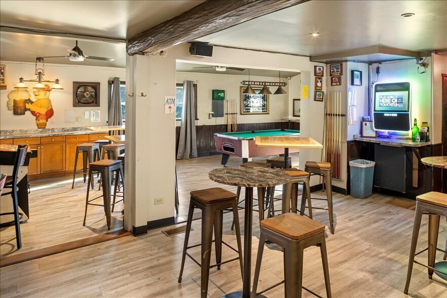 More Photos Of 7349 Easton Rd, Pipersville Storefront Retail Residential For Sale