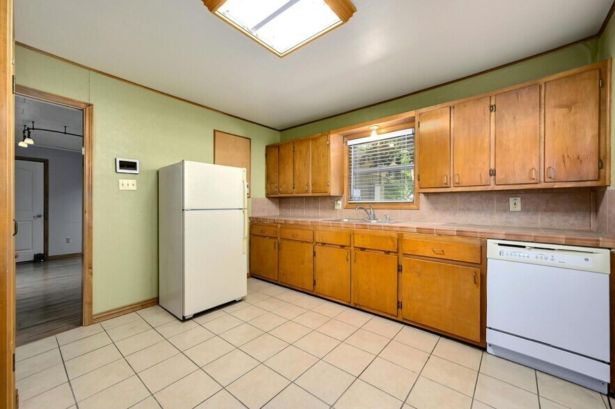 More Photos Of 508 Fm-1460, Georgetown Office For Lease
