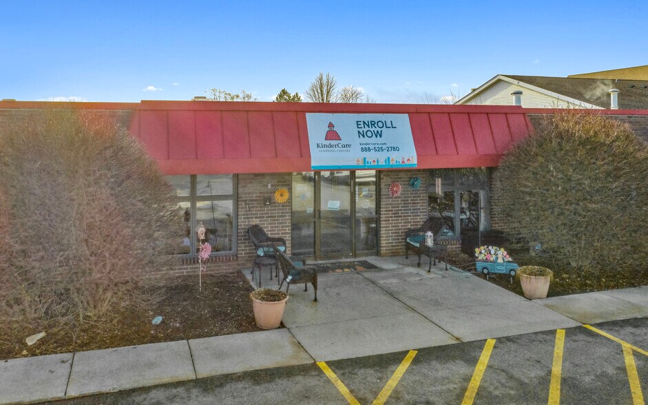Primary Photo Of 925 E Nerge Rd, Roselle Daycare Center For Sale