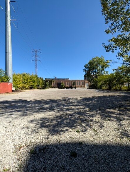 More Photos Of , Chicago Unknown For Sale