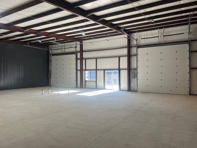 More Photos Of 4540 FM 1102, New Braunfels Unknown For Lease