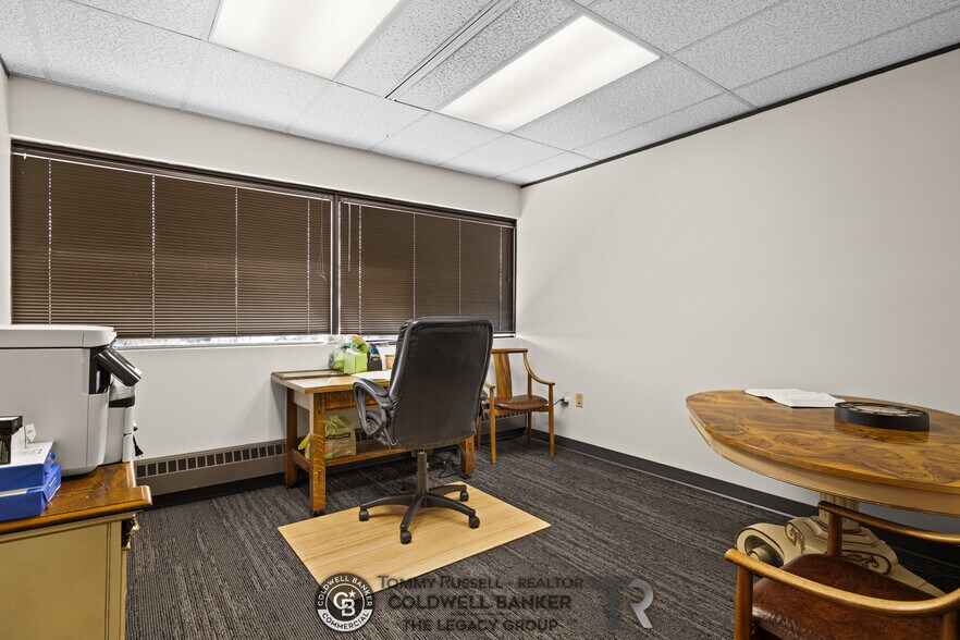 More Photos Of 800 Werner Ct, Casper Office For Sale